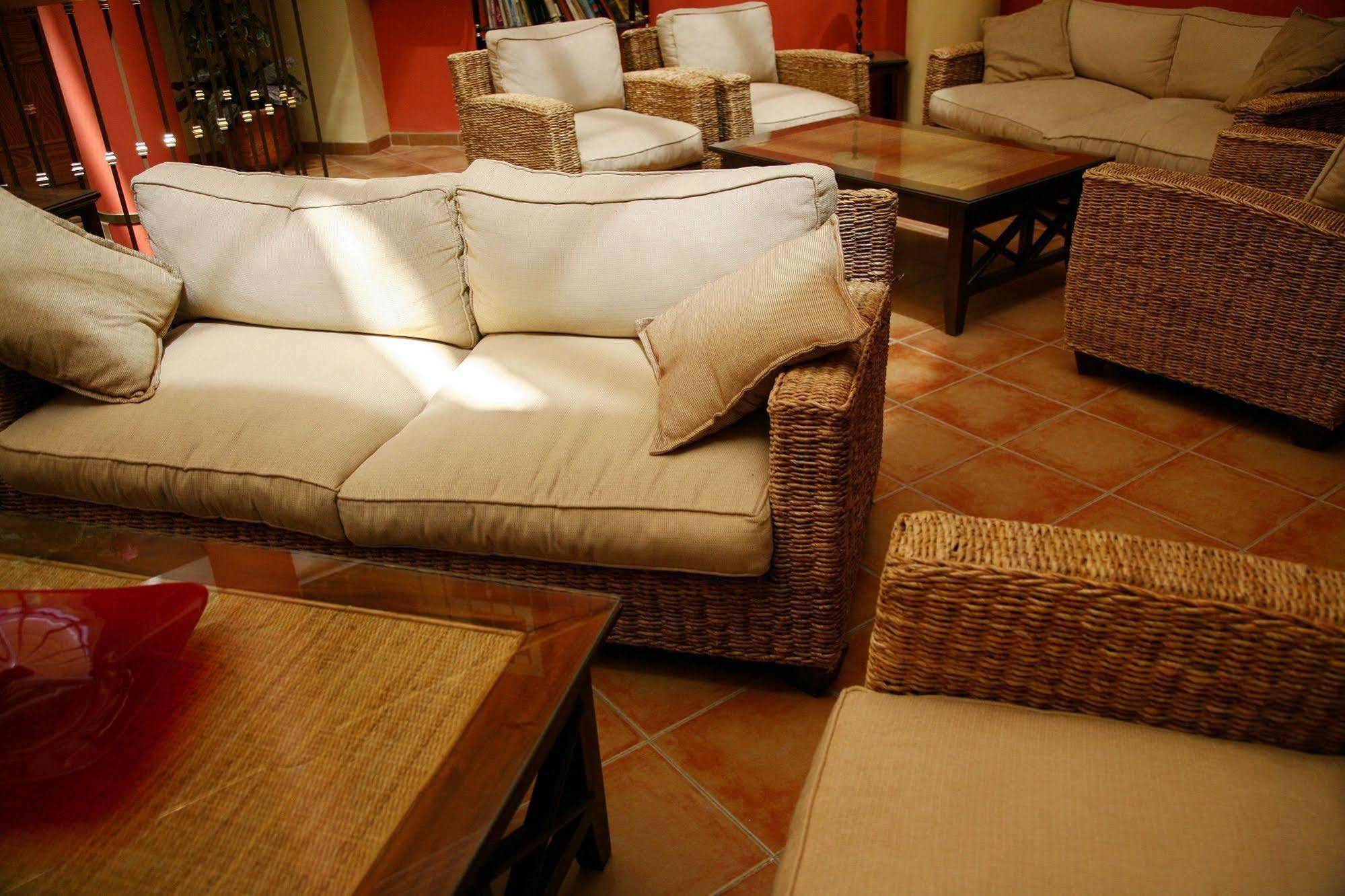 Ele Santabarbara Hotel Castilleja de la Cuesta Ngoại thất bức ảnh